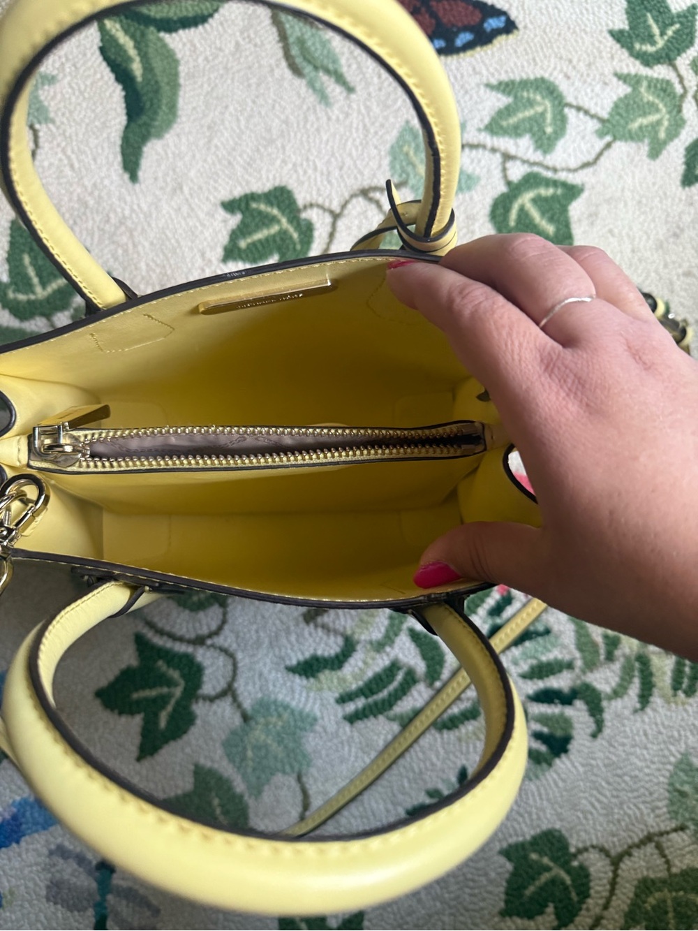Michael Kors Pale Yellow / Butter Yellow Saffiano Mini Satchel - Picture 6 of 9